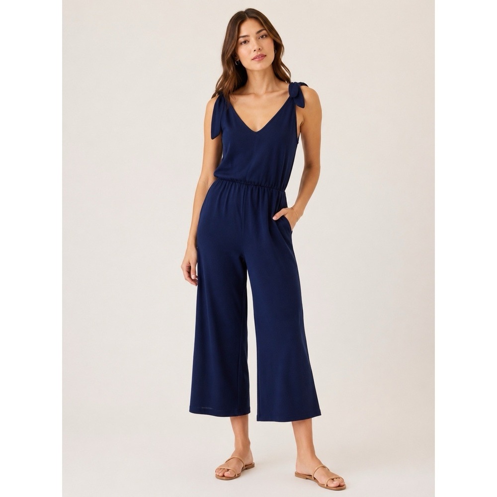 Everly Navy Wide Leg Jumpsuit Tie Strap‎ Cropped Culotte Romper Medium